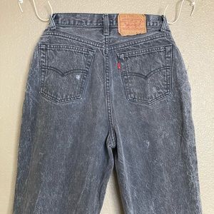 🍄Levi’s Vintage Black Mom Jeans| High Waisted|
